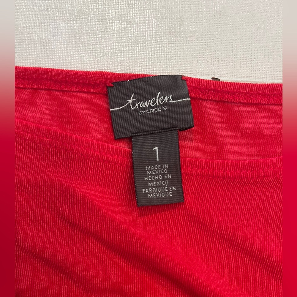 Chico's Travelers vibrant Red flutter sleeve Top. GUC! - Picture 2 of 6